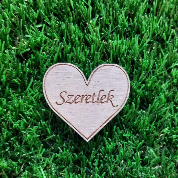 Szív forma - szeretlek felirattal