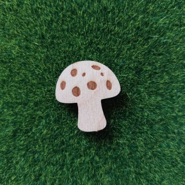 Gomba forma pöttyel